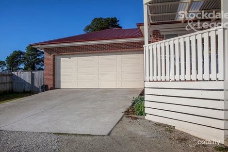 Property photo of 17 Davey Drive Drouin VIC 3818