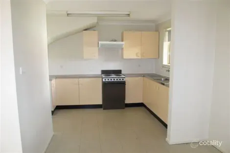 Property photo of 10/191-193 Targo Road Girraween NSW 2145