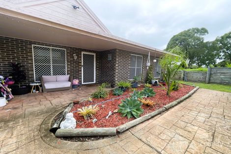 2/11 Toos Cl, Cooee Bay, QLD 4703