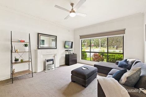 Property photo of 1/15 Kenmare Street Watsonia VIC 3087
