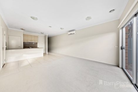 Property photo of 2/13 Fernhurst Avenue Derrimut VIC 3026