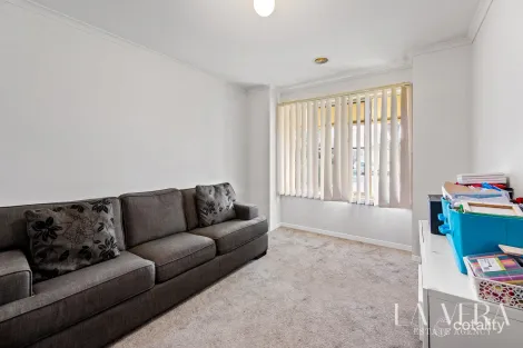 Property photo of 51 Knightsbridge Drive Tarneit VIC 3029