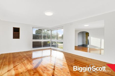 Property photo of 5 Tambo Court Werribee VIC 3030