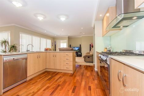 Property photo of 122 Rosebank Drive Cranbourne North VIC 3977