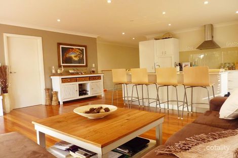 Property photo of 99 Patrick Crescent Saratoga NSW 2251