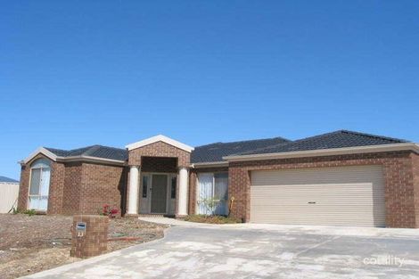 Property photo of 13 Alexander Close Strathfieldsaye VIC 3551