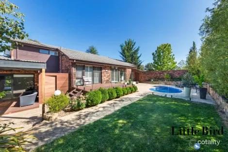 Property photo of 2 Adamson Crescent Wanniassa ACT 2903