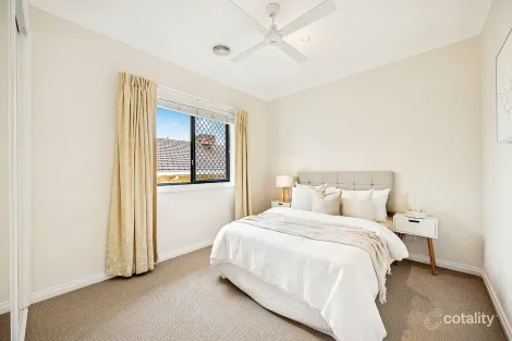 Property photo of 8 Margany Close Ngunnawal ACT 2913