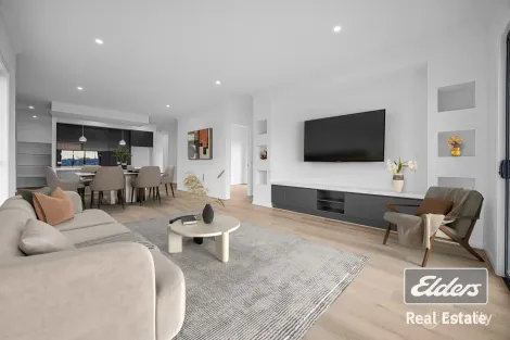 Property photo of 10 Buckwong Drive Tarneit VIC 3029