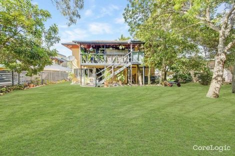 Property photo of 25 Ware Avenue Causeway Lake QLD 4703