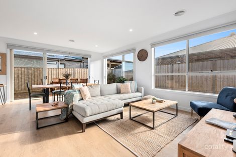 Property photo of 15 Trundle Drive Armstrong Creek VIC 3217