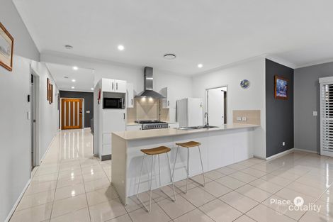 Property photo of 3 Tipuana Place Cashmere QLD 4500