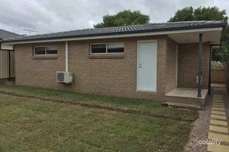 31 Banksia St, South Granville, NSW 2142