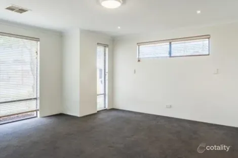 Property photo of 3 St Cloud Link Meadow Springs WA 6210