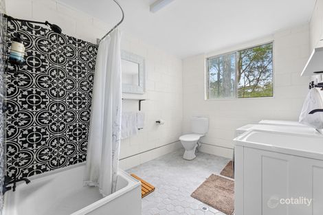 Property photo of 59 Fairview Drive Lilli Pilli NSW 2536