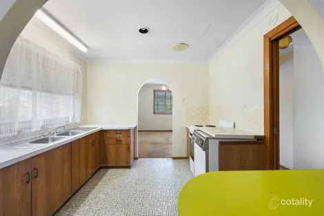 Property photo of 21 Valley View Road Wyoming NSW 2250