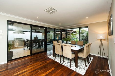 Property photo of 6 The Lakes Boulevard Jandakot WA 6164