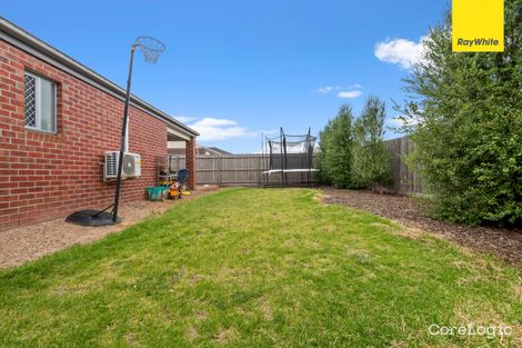 Property photo of 13 Lores Drive Brookfield VIC 3338