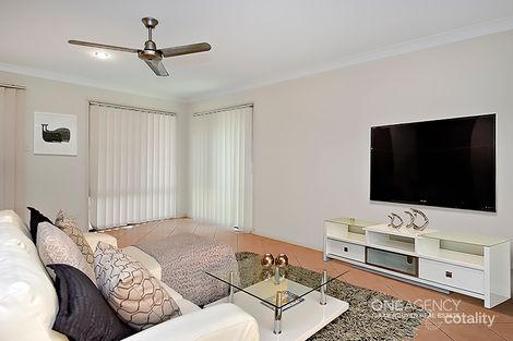 Property photo of 71 Claremont Parade Forest Lake QLD 4078