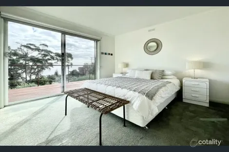 Property photo of 16 Highcrest Avenue Binalong Bay TAS 7216