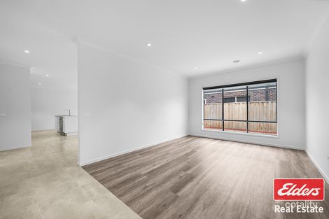 Property photo of 15 Aylesbury Terrace Werribee VIC 3030