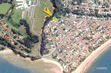 Property photo of 53 Timbara Crescent Surfside NSW 2536