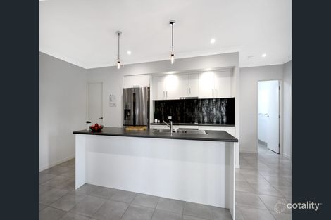 Property photo of 4 Byerstown Link Trinity Park QLD 4879