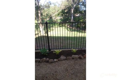 Property photo of 1/23 Johnstone Place Riverview QLD 4303