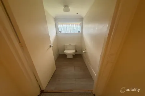 Property photo of 38 Devonport Street Lyons ACT 2606