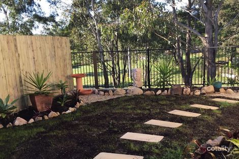 Property photo of 1/23 Johnstone Place Riverview QLD 4303