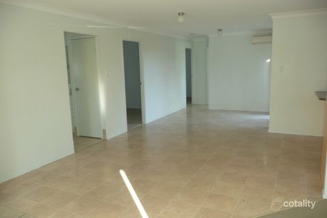 Property photo of 3 Eloise Place Sumner QLD 4074