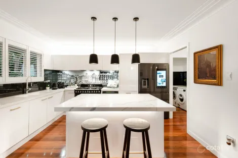 Property photo of 84 Newman Avenue Camp Hill QLD 4152