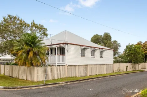 35 BLACKMORE ST, WINDSOR, QLD 4030