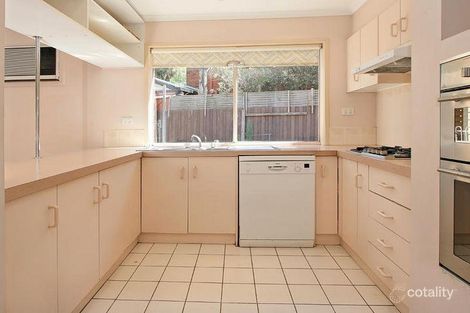 Property photo of 4 Ravenscourt Close Rowville VIC 3178