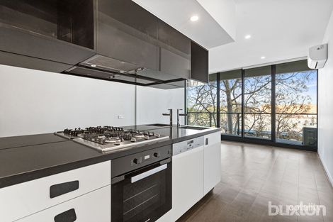 Property photo of 207/18 McCombie Street Elsternwick VIC 3185