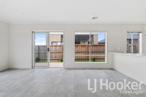 Property photo of 52 Waldorf Avenue Point Cook VIC 3030