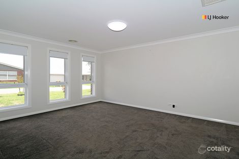 Property photo of 7 Cunjegong Loop Gobbagombalin NSW 2650