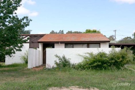 Property photo of 5 Macquoid Place Kambah ACT 2902
