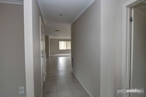 Property photo of 17 Rissmann Drive Horsham VIC 3400