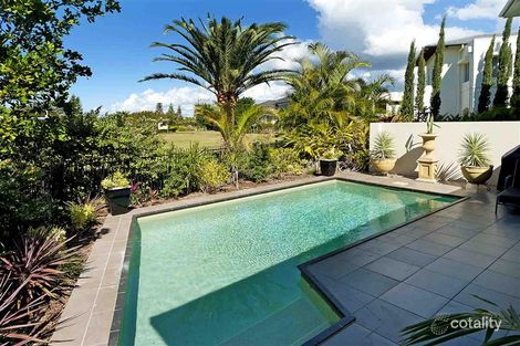 2523 Gracemere Cct N, Hope Island, QLD 4212