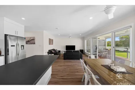 Property photo of 53 Schmidt Lane Bowhill SA 5238