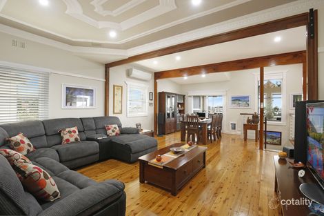 Property photo of 14 Mailer Avenue Wollongong NSW 2500