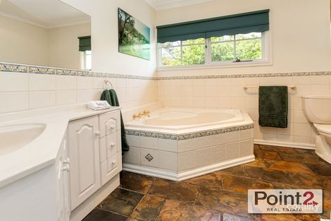 Property photo of 8 Wimborne Avenue Mount Eliza VIC 3930