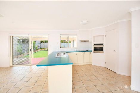 Property photo of 32 Trinity Crescent Sippy Downs QLD 4556