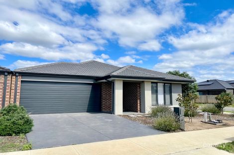 10 Amiable Pde, Armstrong Creek, VIC 3217