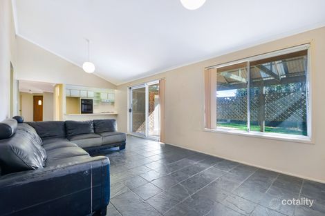 Property photo of 26 Oriole Place Ingleburn NSW 2565