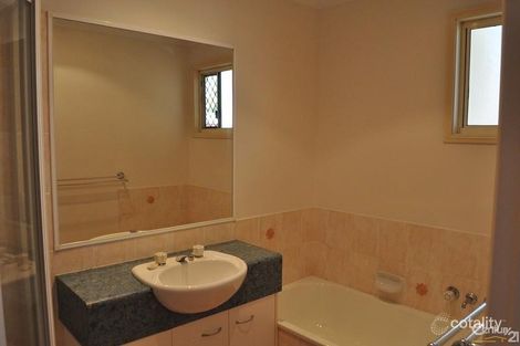 Property photo of 2/36 Steven Street Redcliffe QLD 4020