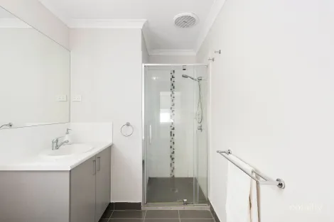 Property photo of 12 Straw Flower Circuit Greenvale VIC 3059