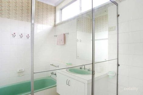 Property photo of 6 Cyril Court Belmont VIC 3216