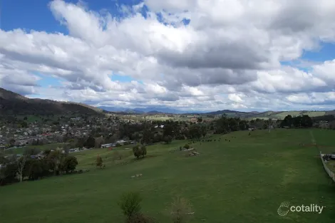 13 Chaffey Cl, Tumbarumba, NSW 2653